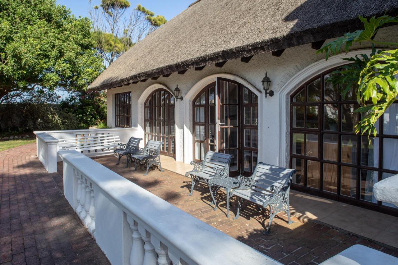 Whale Rock Luxury Lodge Hermanus Exterior foto