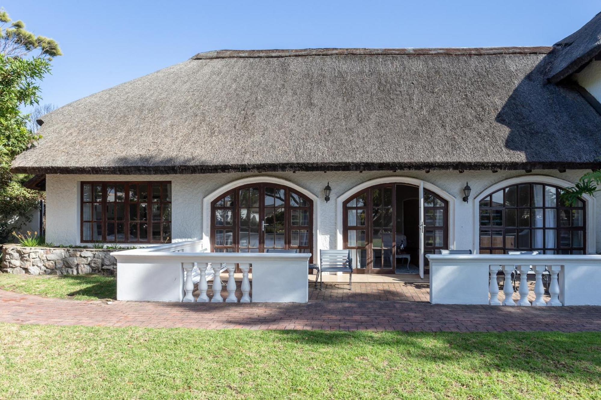 Whale Rock Luxury Lodge Hermanus Exterior foto