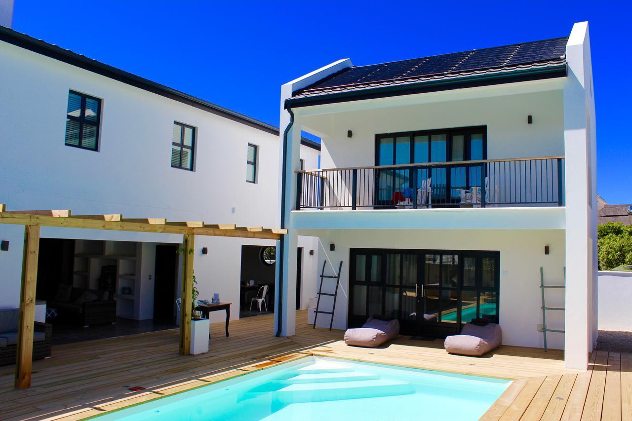 Whale Rock Luxury Lodge Hermanus Exterior foto